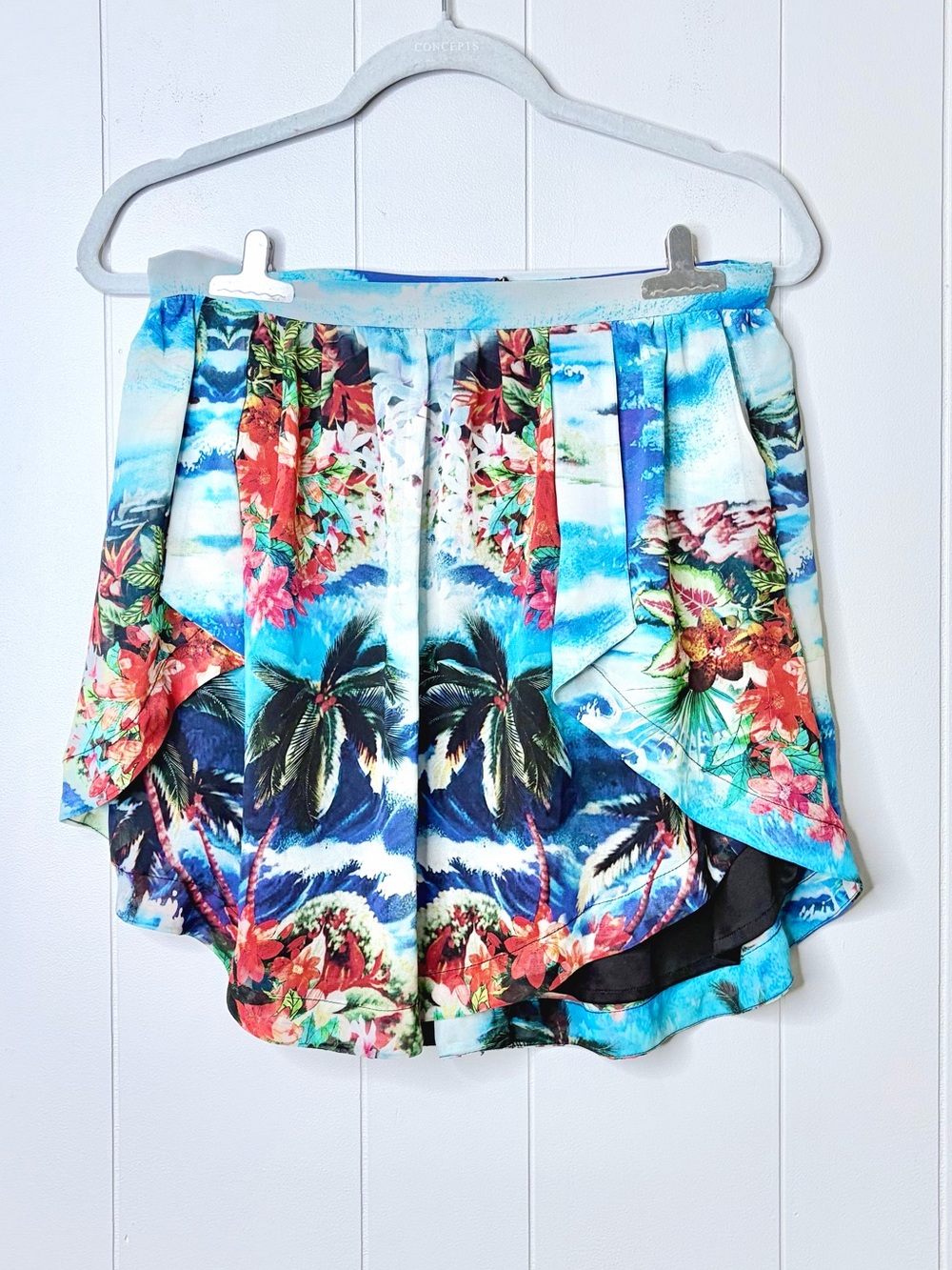 Zara Basic Tropical Hawaiian Mini Skirt Flowy Flirty Medium